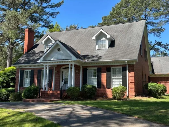 105 Ole Hickory Trl, Carrollton, GA 30117
