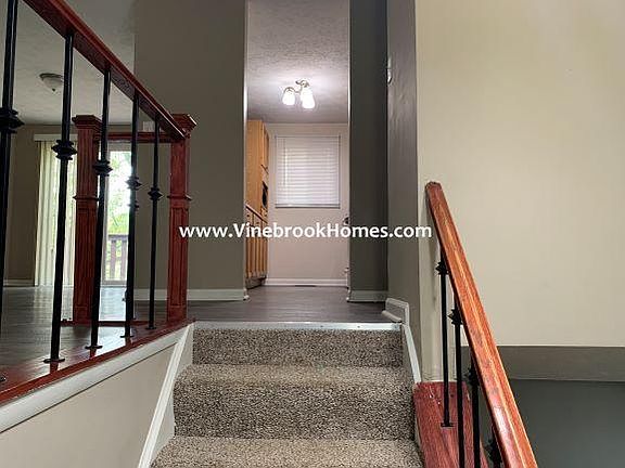 2nd image of 5516 Lunsford Dr