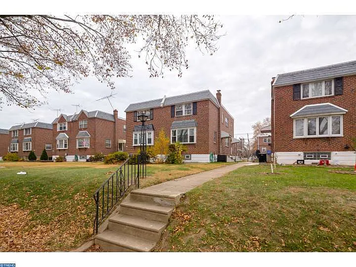 3004 Teesdale St photo 1