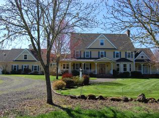 29141 Gimpl Hill Rd, Eugene, OR 97402