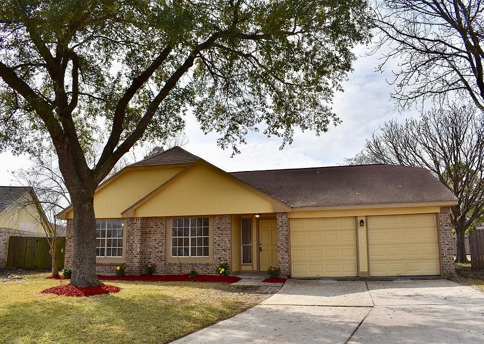 1st image of 10816 Mesquite Dr