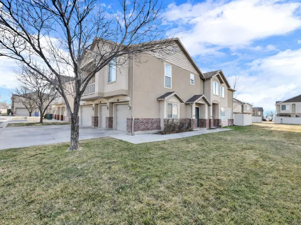 418 N Kent Ln, North Salt Lake, UT 84054