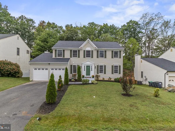 27 Puri Ln, Stafford, VA 22554