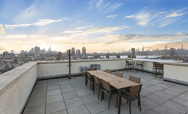 Sold by Compass | media 10
