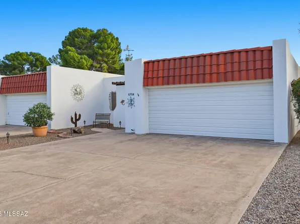 6758 E Via Dorado, Tucson, AZ 85715