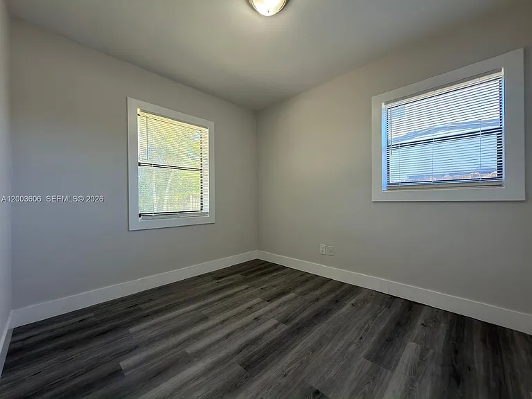 1325 NW 11th St #C1325 — Photo 14