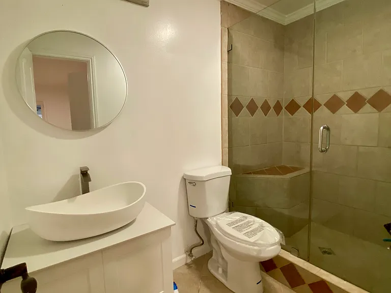 310 N Jackson St #104 — Photo 12