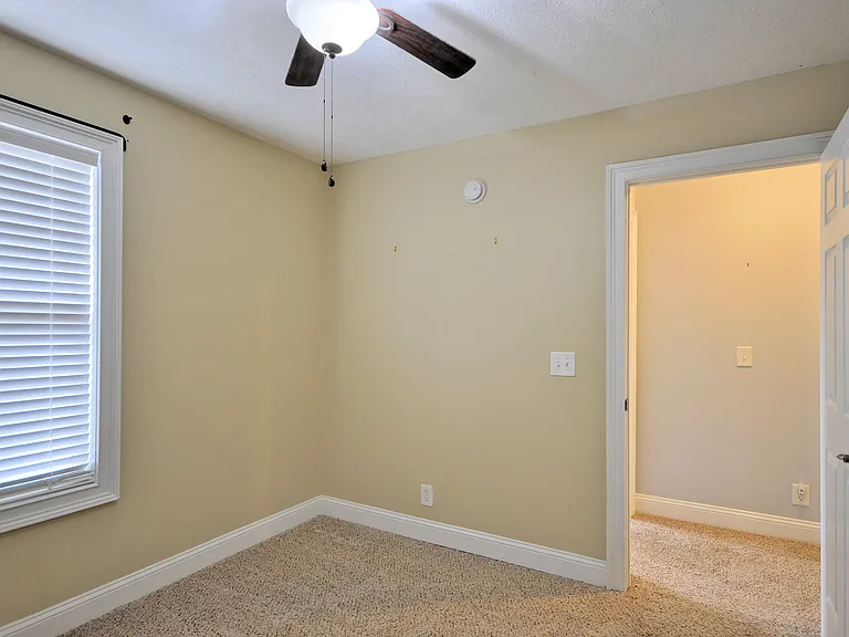 135 Excell Rd #402 — Photo 35