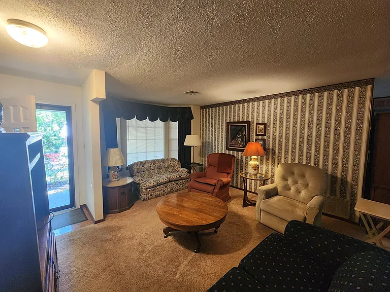 1313 Whippoorwill Dr — Photo 29