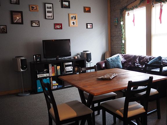 2nd image of 615 E 16th St APT 306