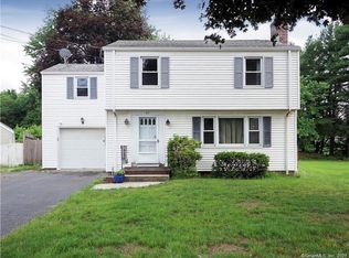 67 Maple St, East Hartford, CT 06118