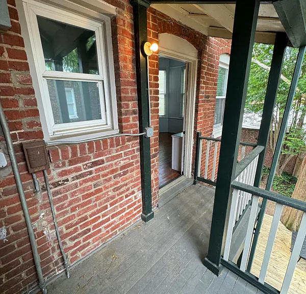 1414 Floyd Ave — Photo 28