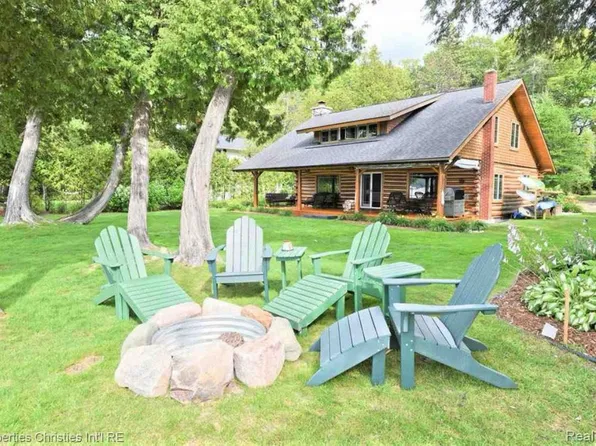 3749 N M 75, Boyne City, MI 49712