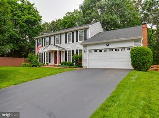 8240 Crackling Fire Dr, Gainesville, VA 20155