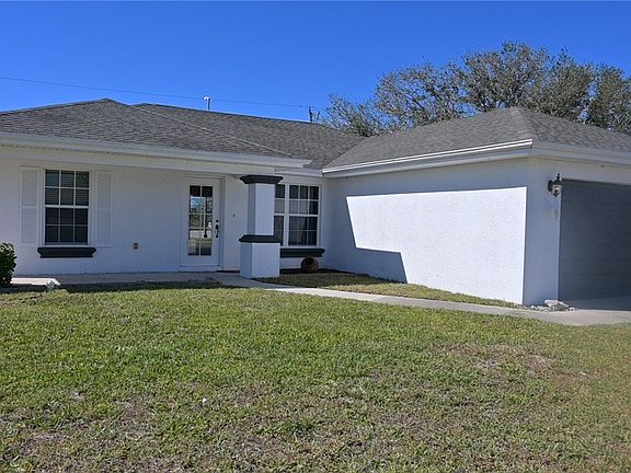 4th image of 1316 NE 16th Pl