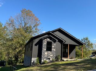 1110.5 Grove St, Elizabethton, TN 37643