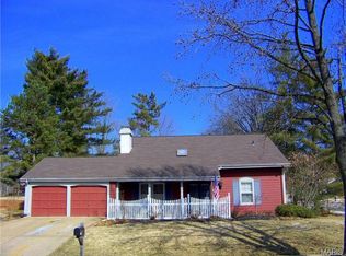 1311 Mautenne Dr, Ballwin, MO 63021