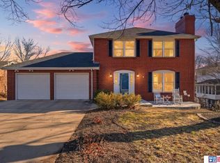 3920 S 32nd Pl, Lincoln, NE 68502