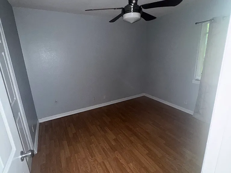 4908 Red Fern Rd — Photo 2