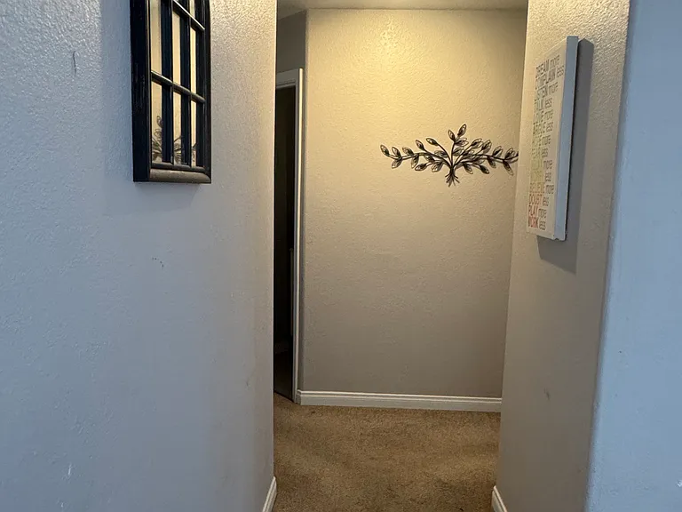 10193 Evelyn Ave — Photo 11