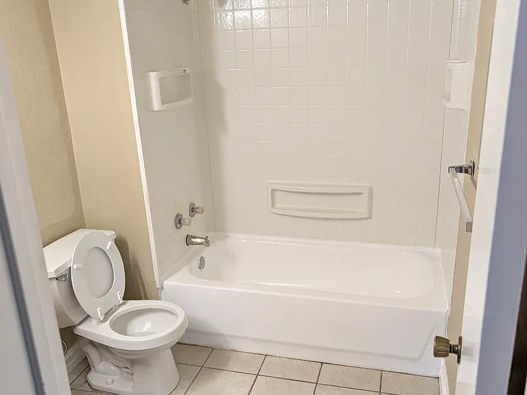 1161 Lake Ave #119 — Photo 3