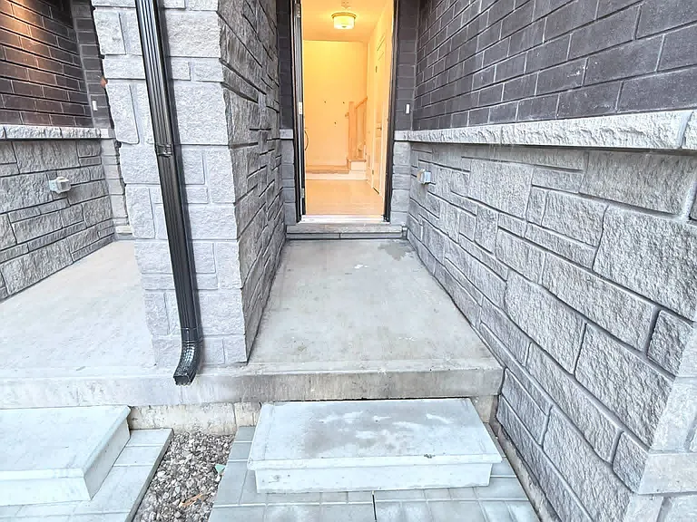 313 Conklin Rd #81 — Photo 2