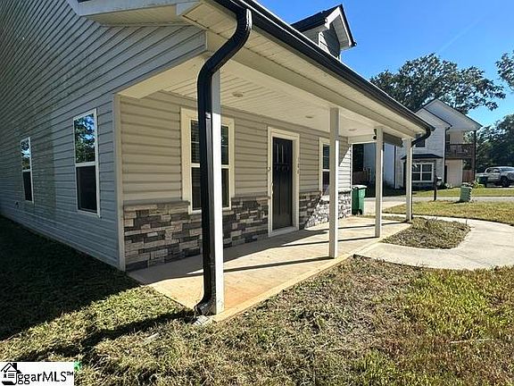 3rd image of 106 Gate Ct