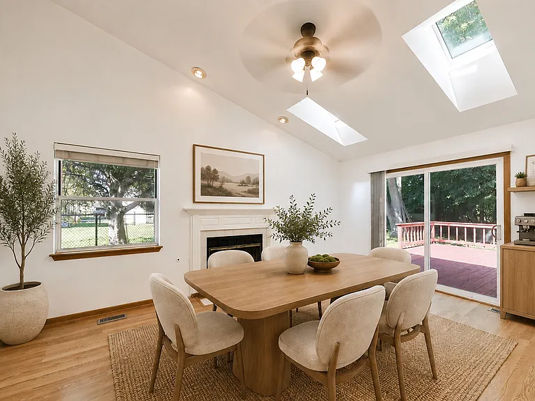 362 Chaparral Cir — Photo 9