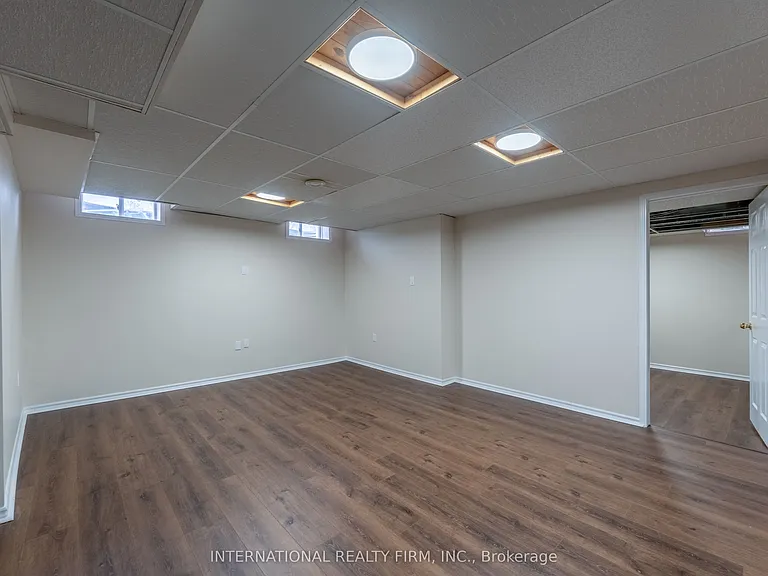 102 Hunter Way — Photo 40