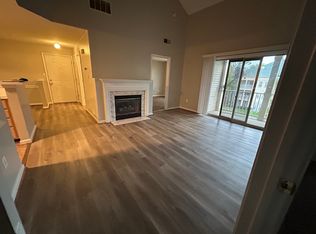 1061 Gardenview Loop APT 301, Woodbridge, VA 22191