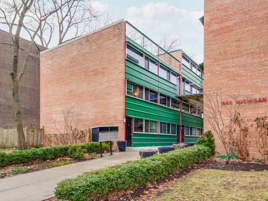 840 Michigan Ave APT 9, Evanston, IL 60202