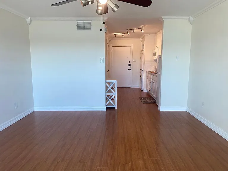 2 Cliffhouse Dr #214 — Photo 6