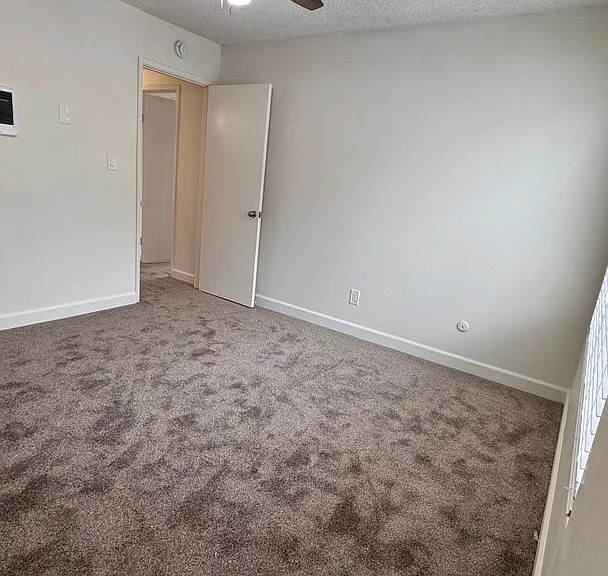 166 S Lincoln S — Photo 3