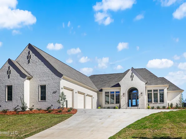 227 Parke Dr, Ridgeland, MS 39157