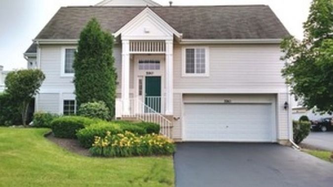 1st image of 590 S Rosehall Ln