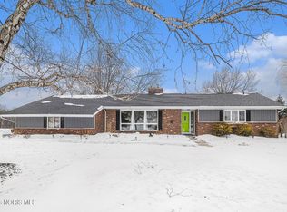 19901 Bradner Rd, Pemberville, OH 43450