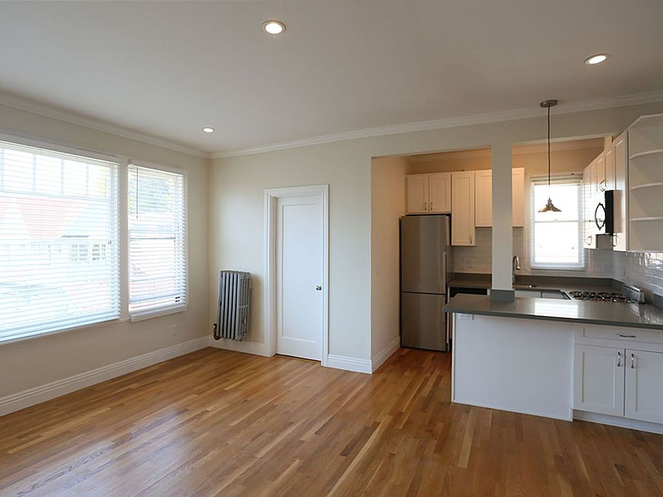 1st image of 171 Montecito Ave #108