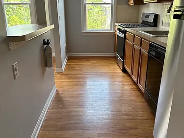 193 Main St #2 — Photo 8