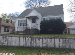 77 Sampson St, Bridgeport, CT 06606