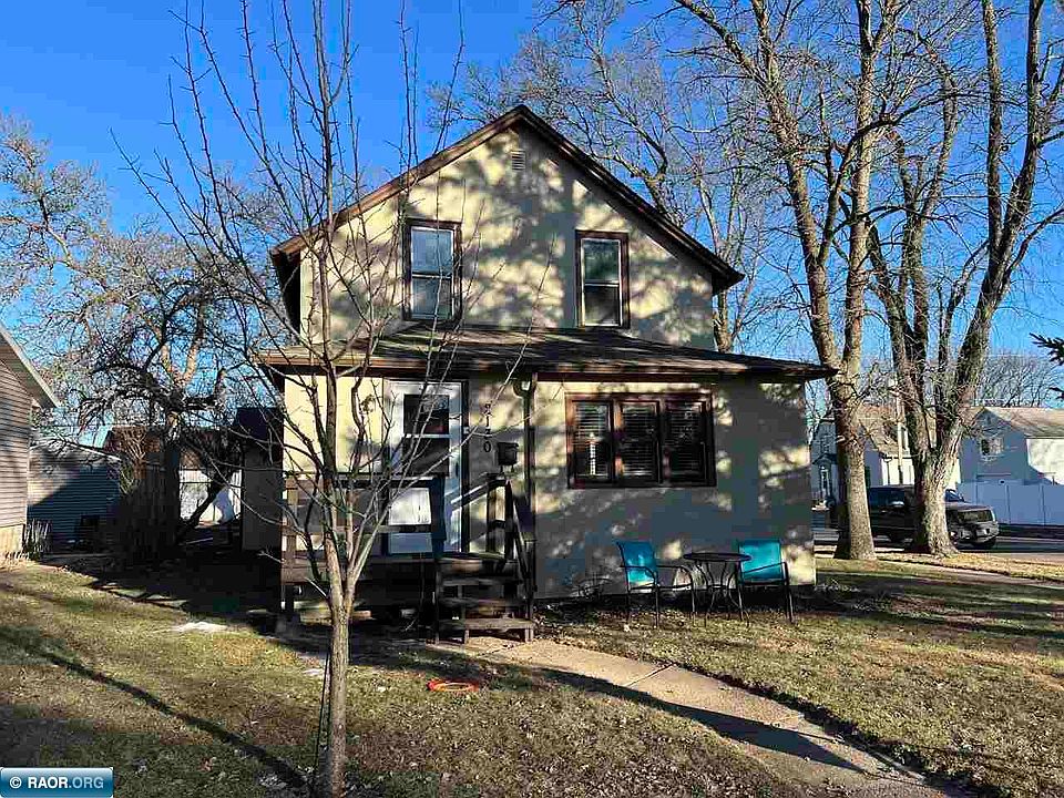 2130 11th Ave E, Hibbing, MN 55746 Zillow