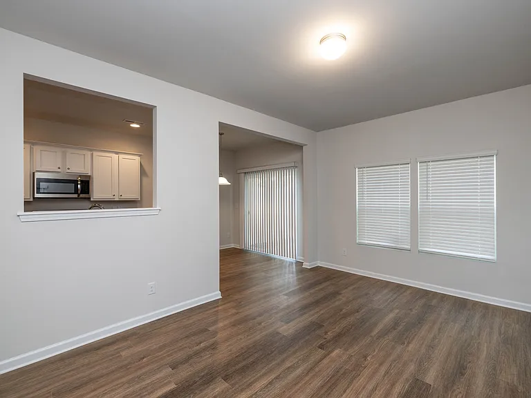 142 S Bell Ave #1 — Photo 10