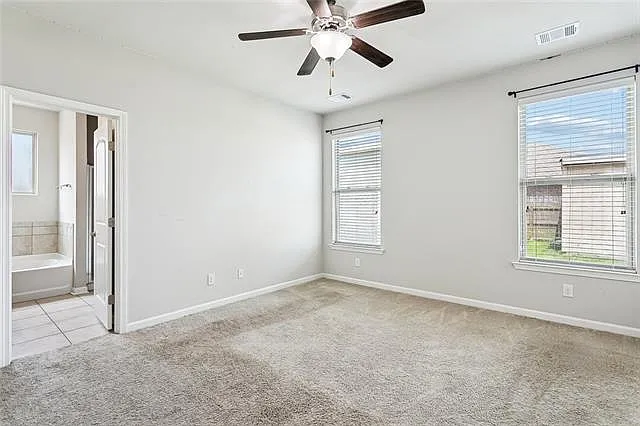 100 E Lake Ct — Photo 7