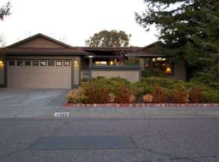 7389 Circle Dr, Rohnert Park, CA 94928