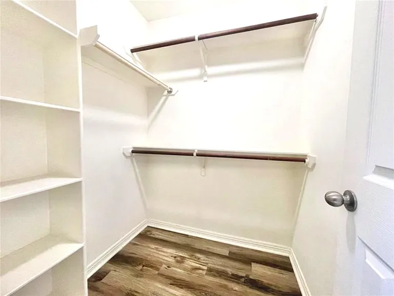 1622 Cohn St — Photo 2