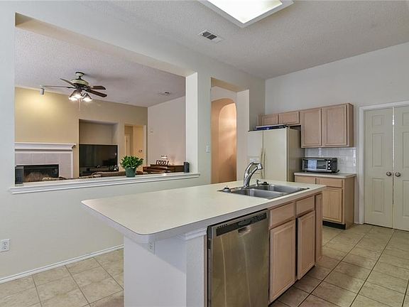 5th image of 6920 Raven Meadow Dr