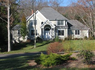 24 Tinker Trl, North Granby, CT 06060