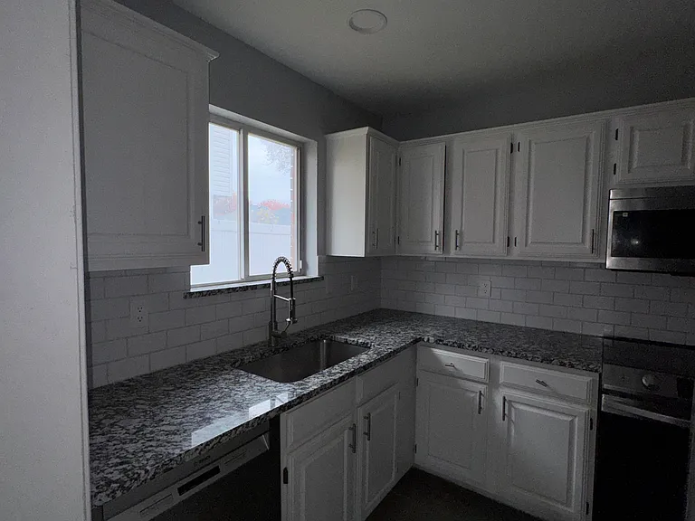 11092 Quest Dr — Photo 15
