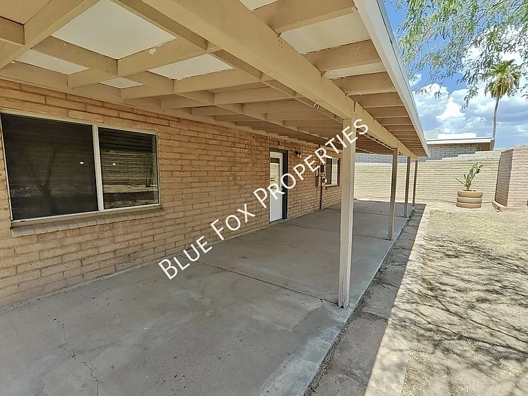 9742 E Cannon Pl — Photo 35