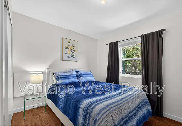 3859 Carrall Rd #3 — Photo 9
