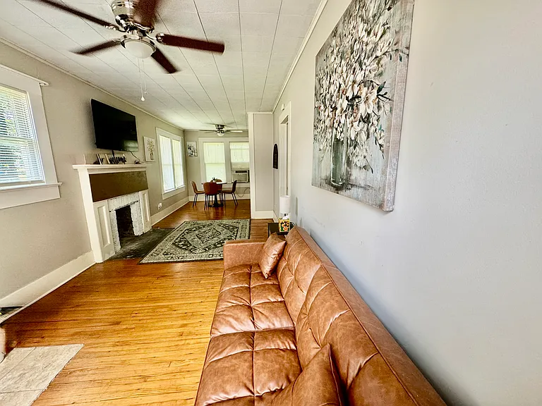251 Byrd Ave — Photo 2